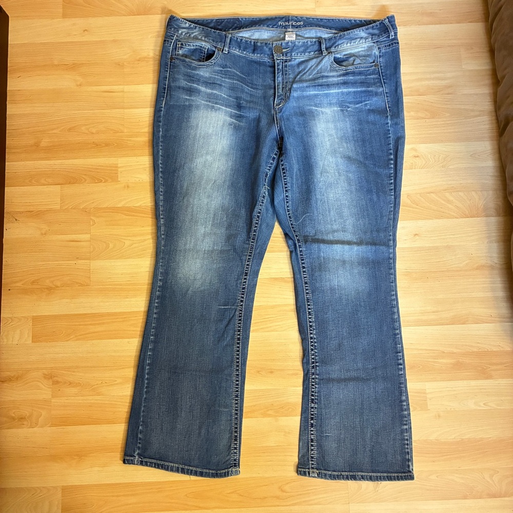 Maurices Plus Size 26 Flare Jeans Medium Wash Stretch Denim